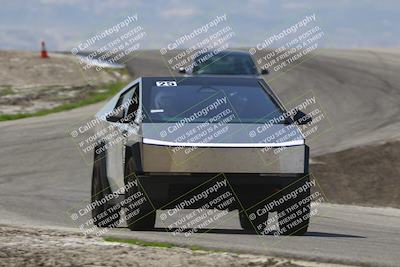 media/Mar-01-2025-Speed Ventures (Sat) [[3556983a2b]]/TC B/Session 2 (Phil Hill)/